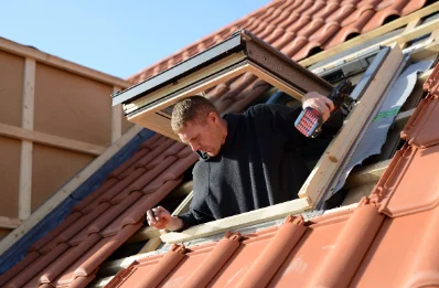 Pose de fenêtres de toit Velux à Hirschland